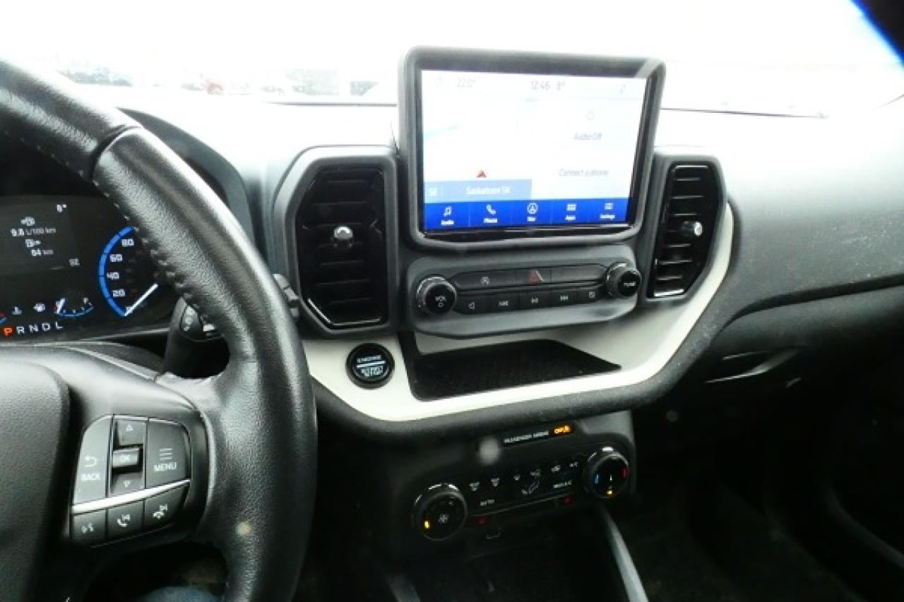 2023 Ford Bronco Sport Heritage 4x4 w/Htd cloth, S/R, NAV, BUC - Photo #16