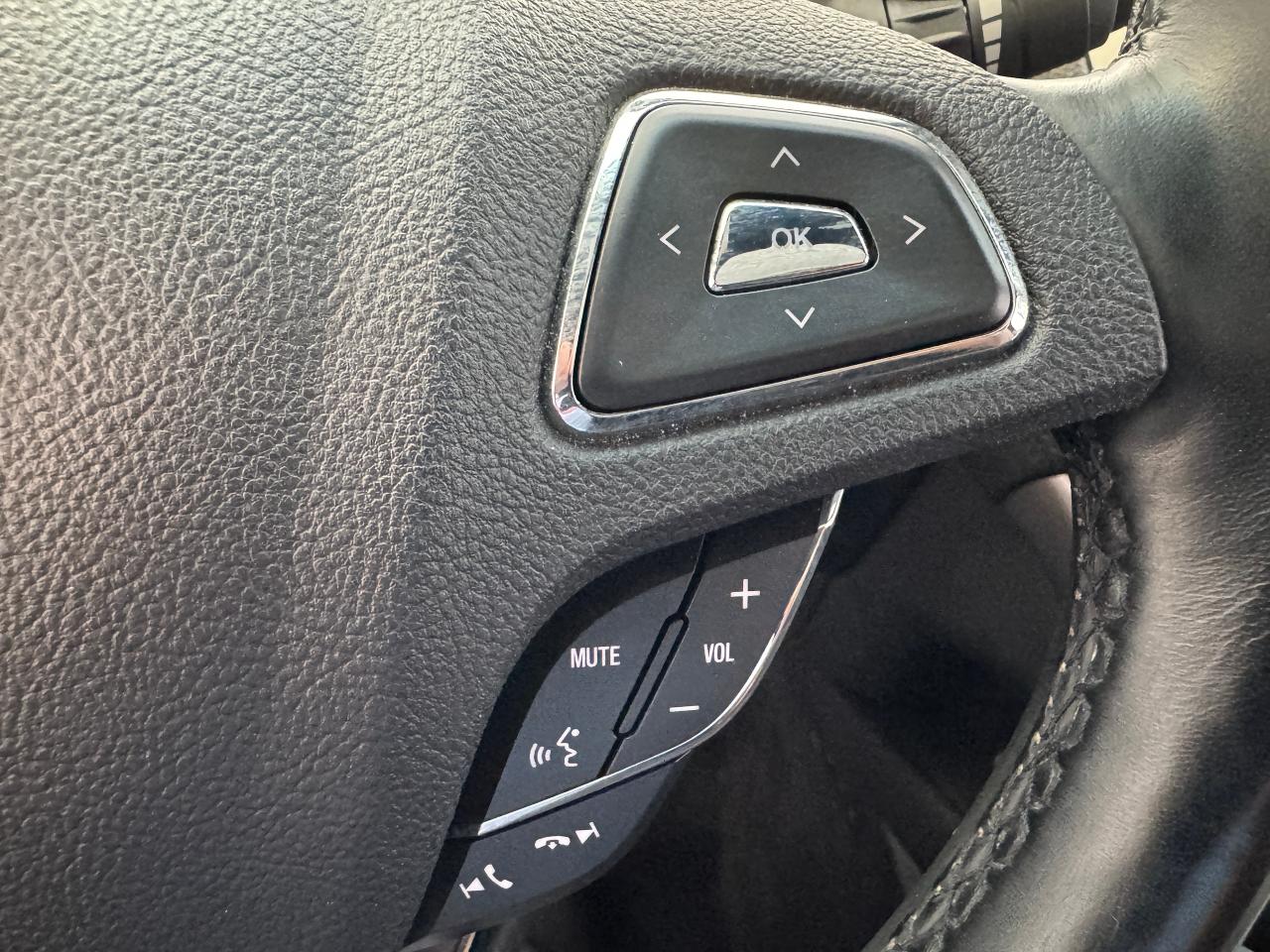 2018 Lincoln MKX AWD Reserve+Cooled Leather+New Tires+CLEAN CARFAX - Photo #48