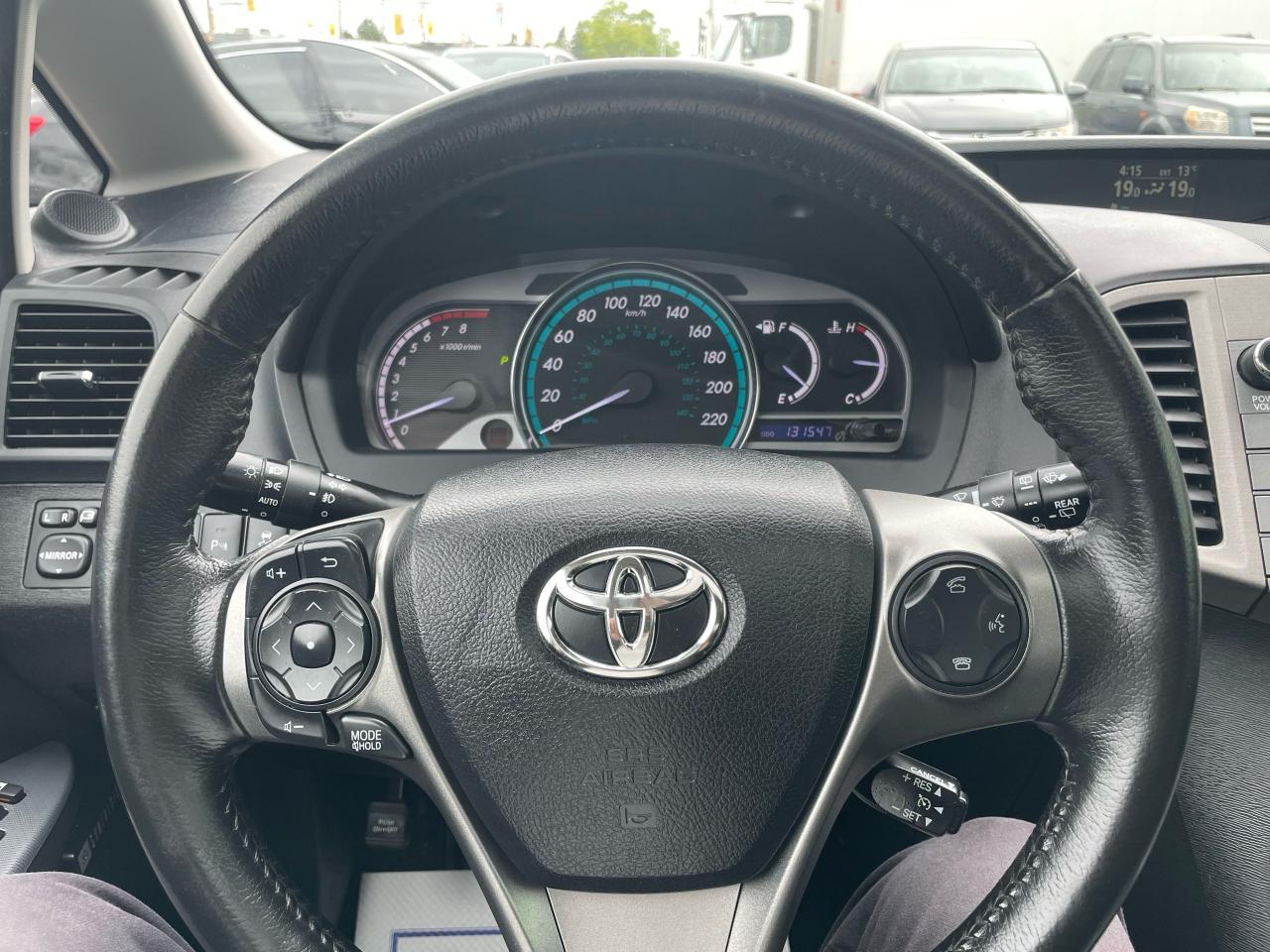 2015 Toyota Venza  - Photo #10