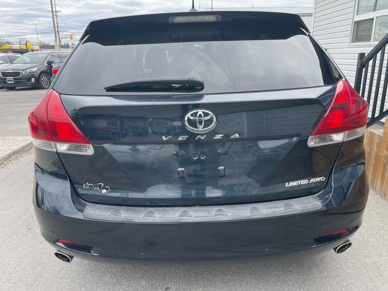 2015 Toyota Venza  - Photo #6