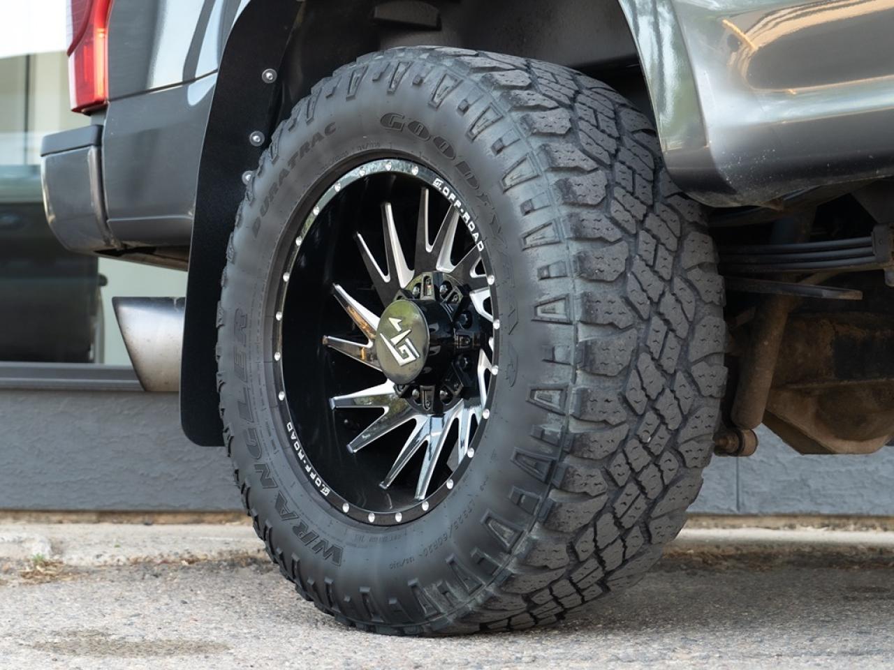 2020 Ford F-350 Platinum LIFT/RIMS/TIRES Photo3