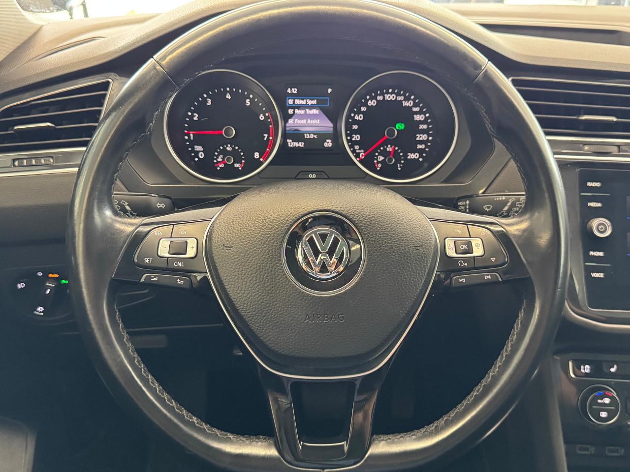 2018 Volkswagen Tiguan COMFORTLINE 7 Passenger+Leather+Roof+CLEAN CARFAX Photo78