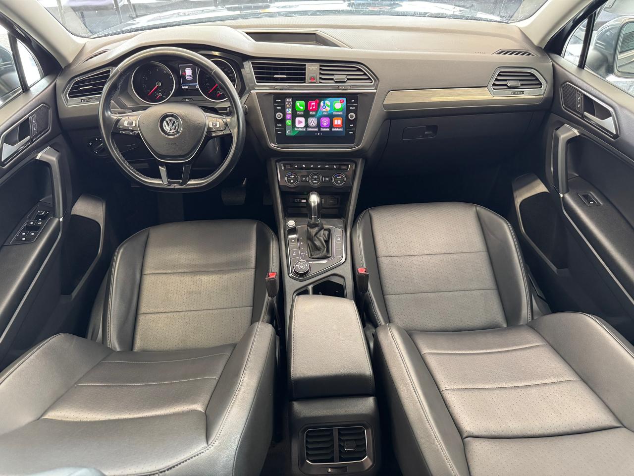 2018 Volkswagen Tiguan COMFORTLINE 7 Passenger+Leather+Roof+CLEAN CARFAX Photo66