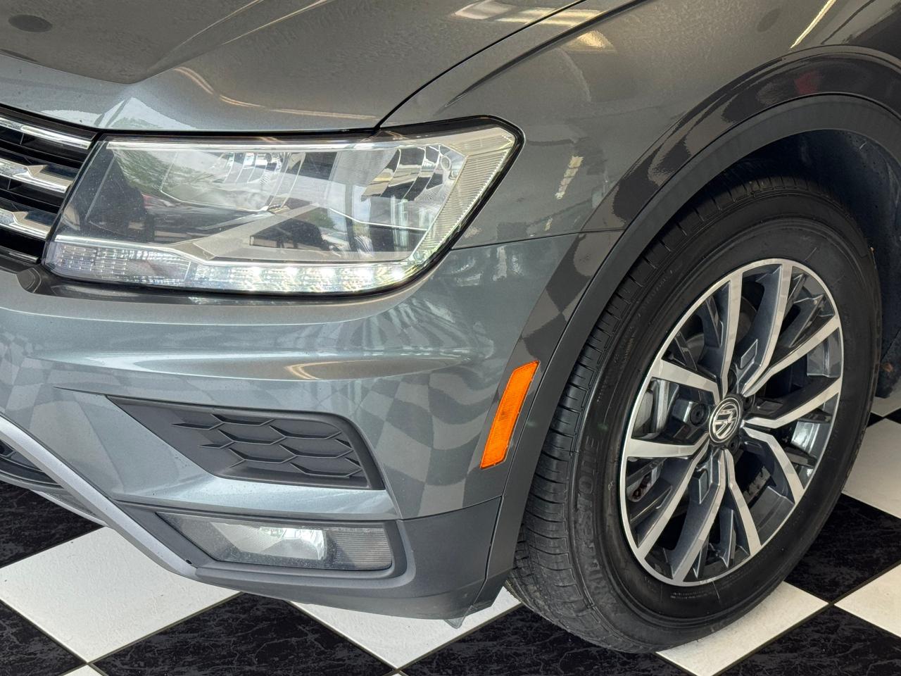 2018 Volkswagen Tiguan COMFORTLINE 7 Passenger+Leather+Roof+CLEAN CARFAX Photo104
