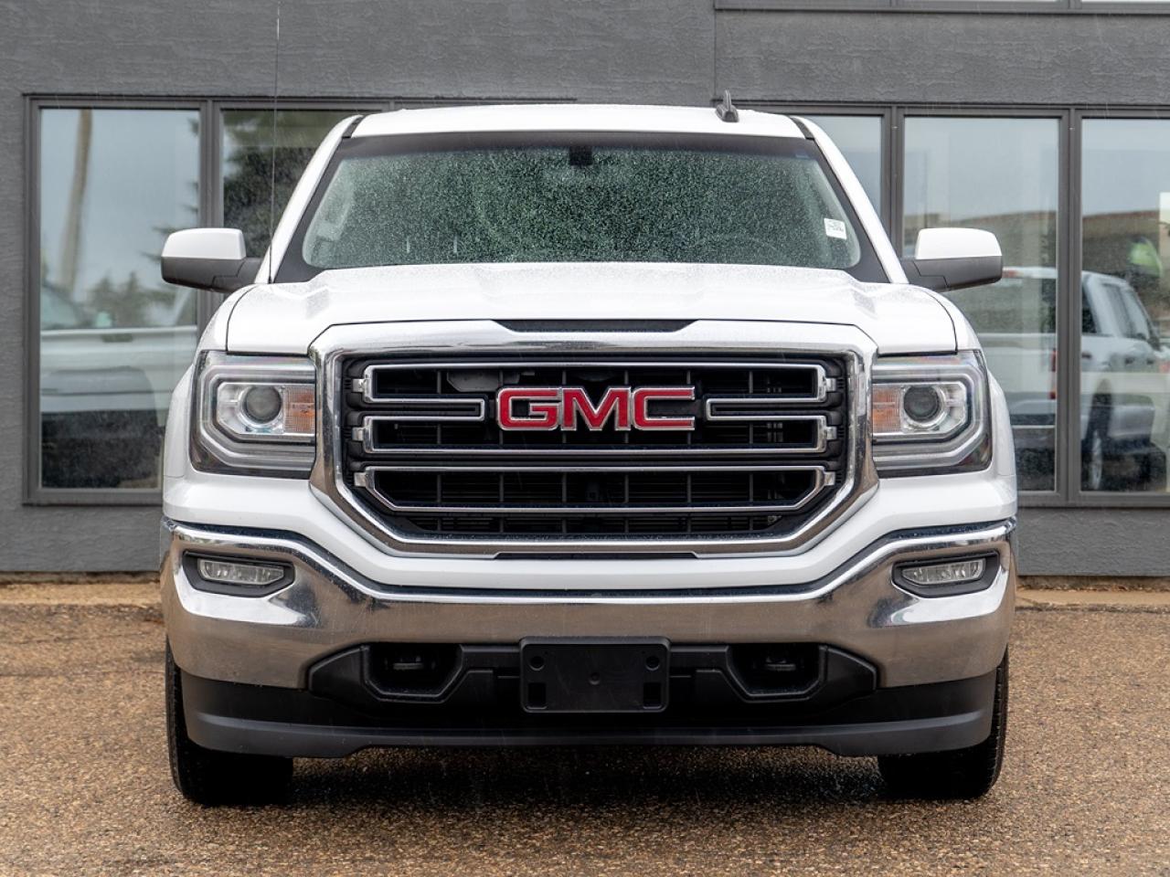 2017 GMC Sierra 1500 SLE 4x4 Photo2
