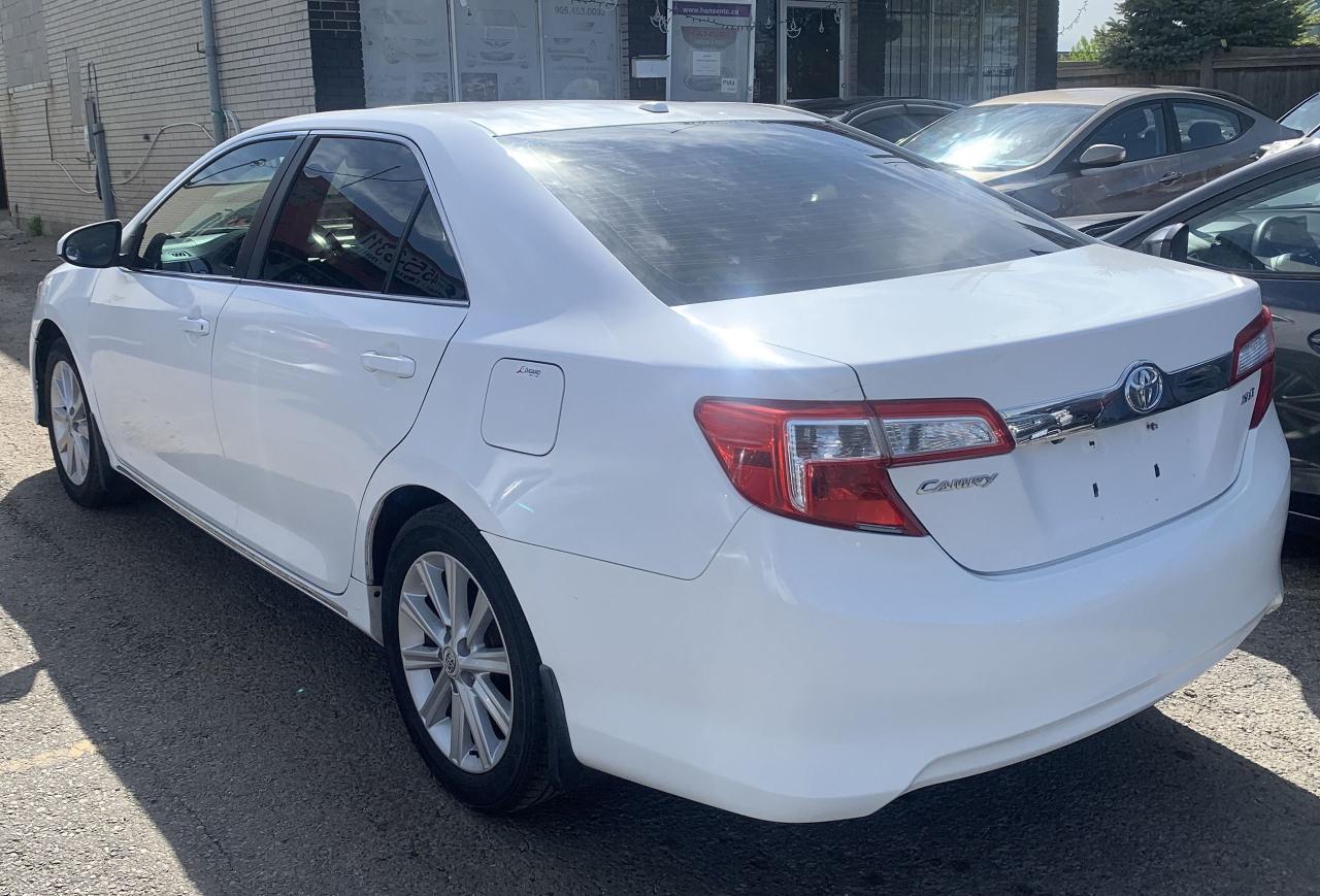 2012 Toyota Camry LE Photo