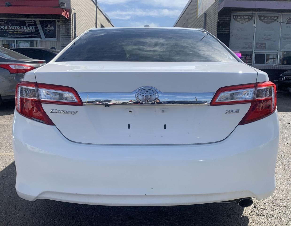 2012 Toyota Camry LE Photo