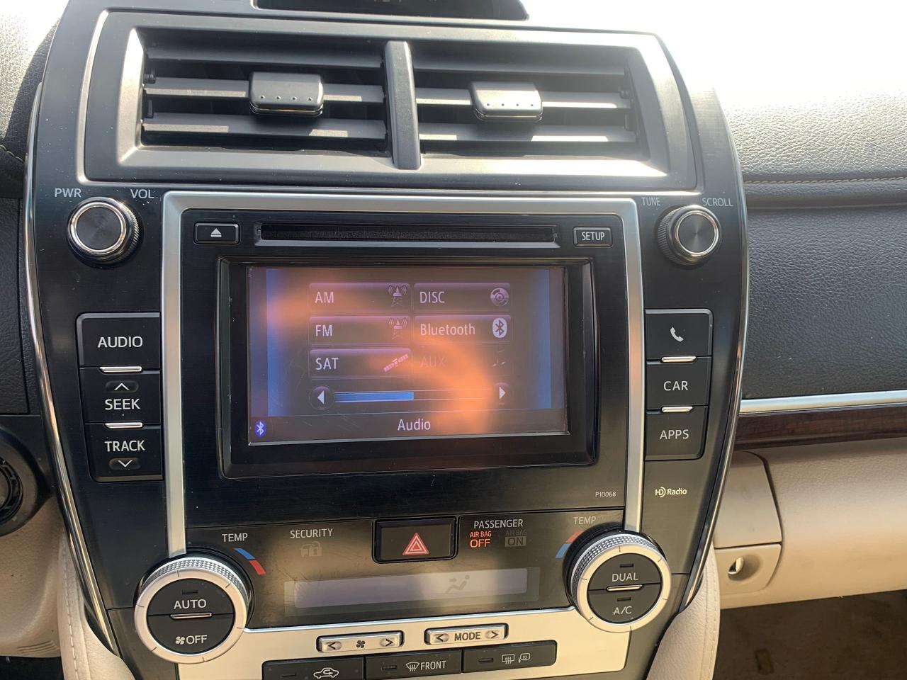 2012 Toyota Camry LE Photo