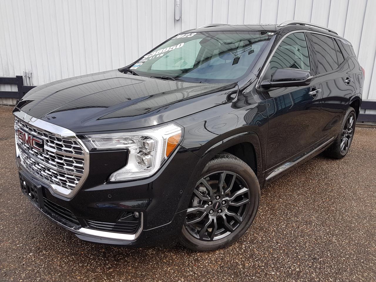 Used 2023 GMC Terrain DENALI *LEATHER-SUNROOF-NAVIGATION* for sale in Kitchener, ON