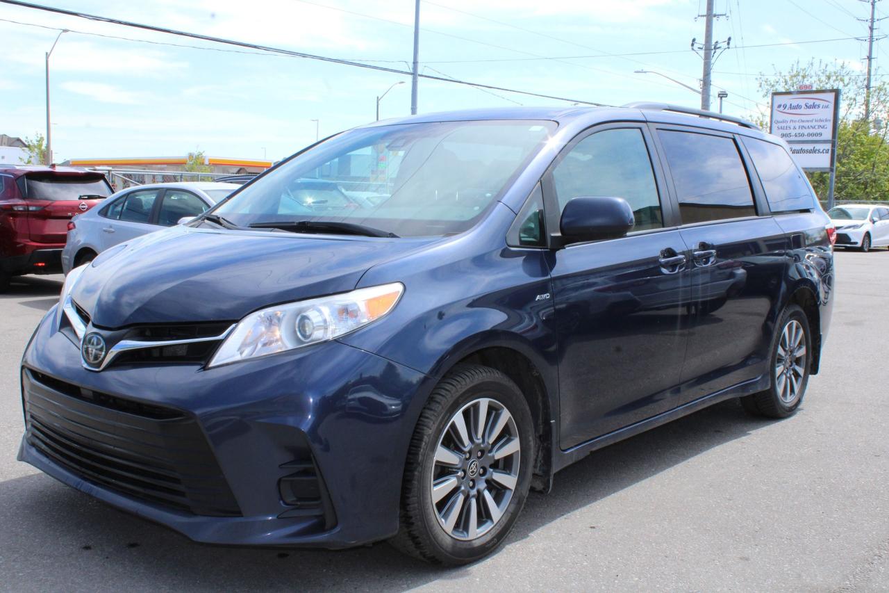 2020 Toyota Sienna LE 7-Passenger AWD - Photo #2