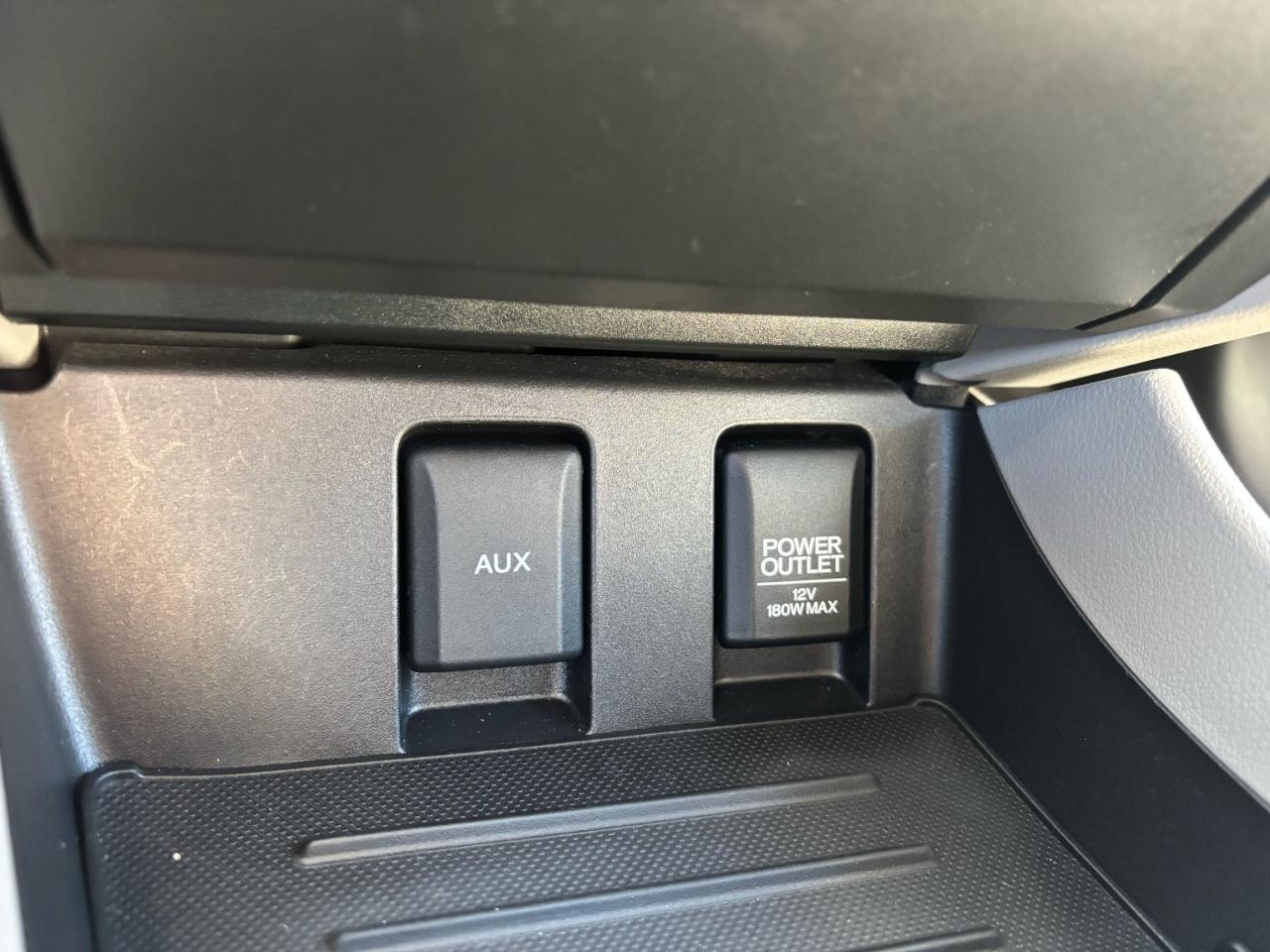 2015 Honda Civic LX, Bluetooth, Back-Up-Camera, Heated Seats