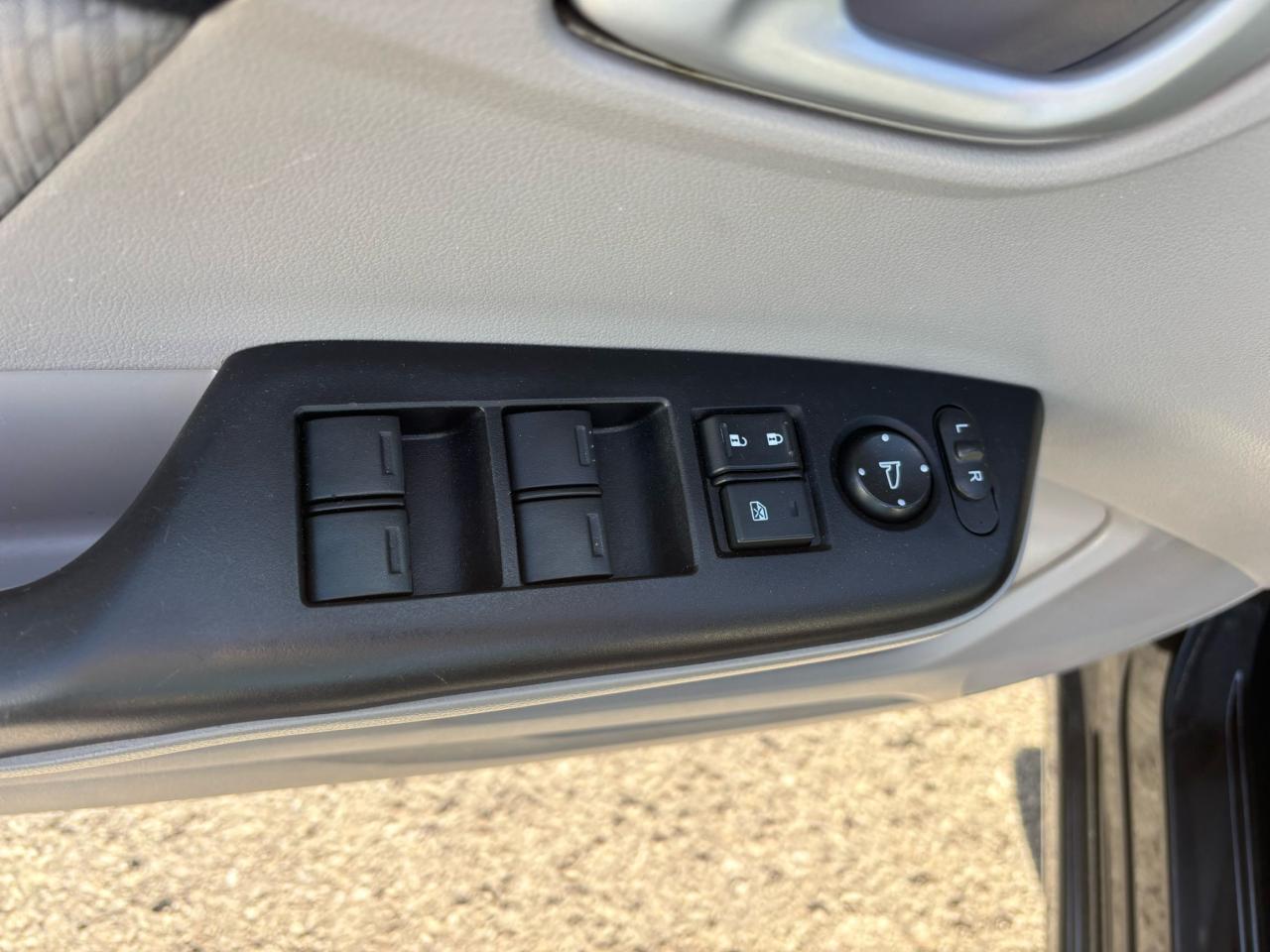 2015 Honda Civic LX, Bluetooth, Back-Up-Camera, Heated Seats