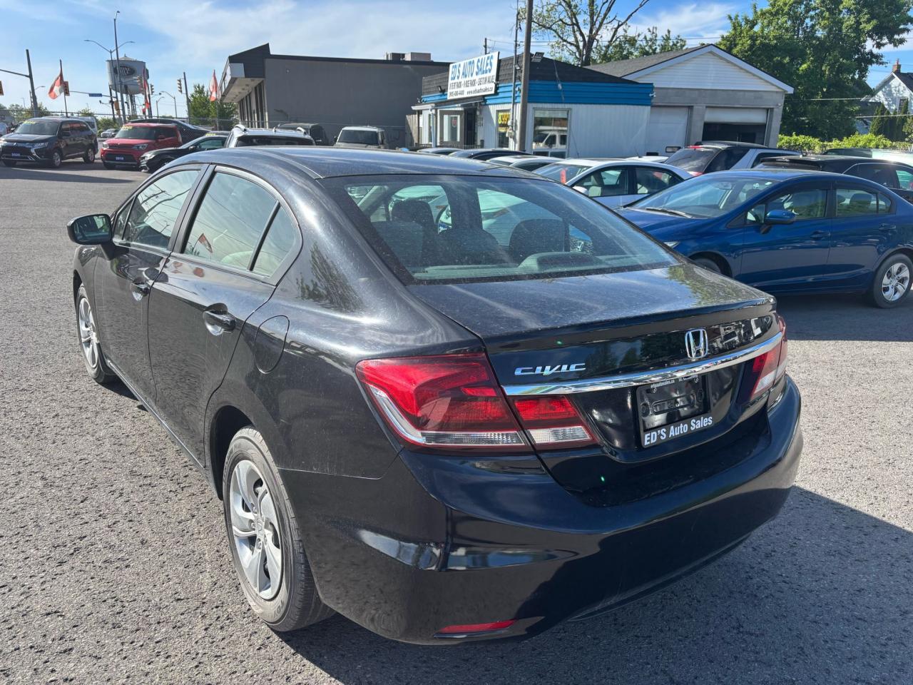 2015 Honda Civic LX, Bluetooth, Back-Up-Camera, Heated Seats