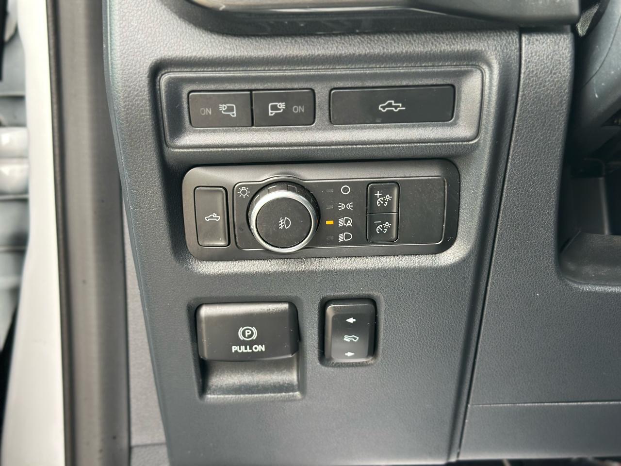 2022 Ford F-150 supercrew 4wd FX4 Photo5