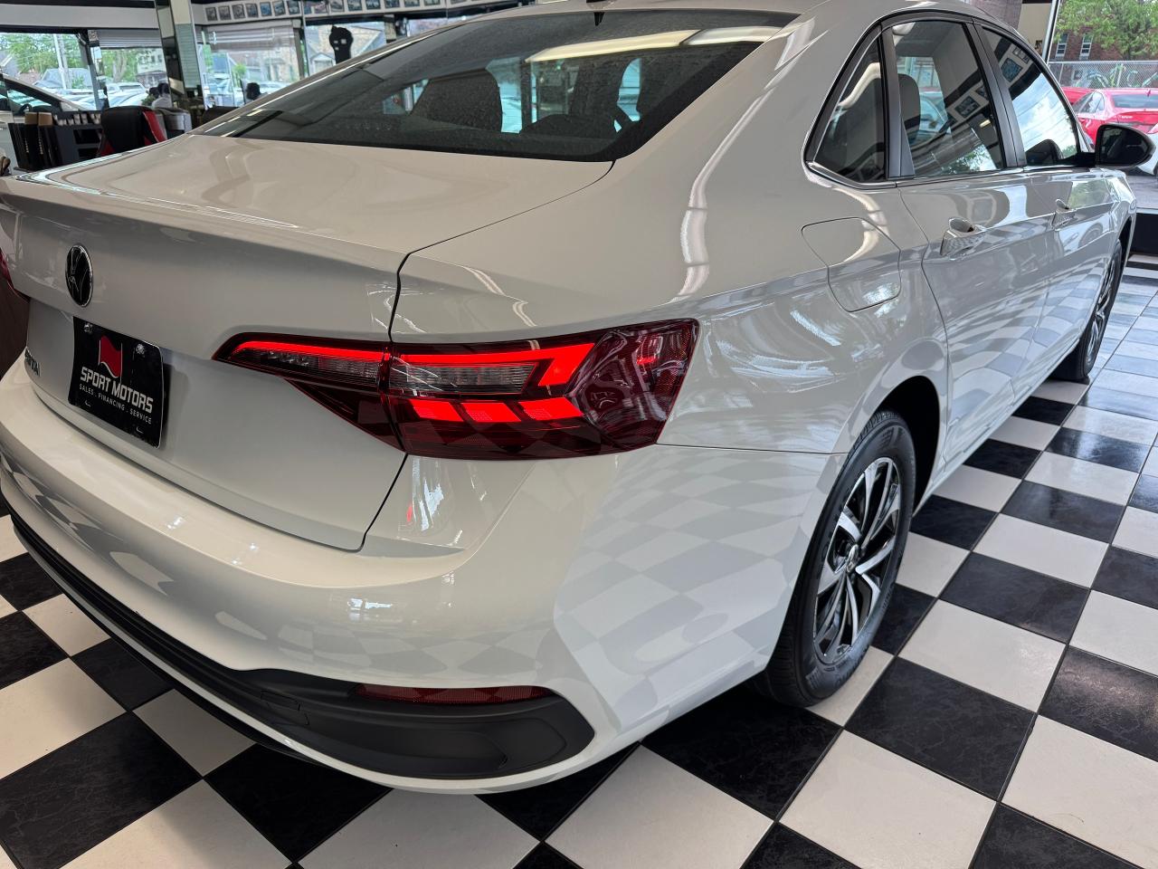 2023 Volkswagen Jetta Trendline+ONE OWNER+CLEAN CARFAX Photo36
