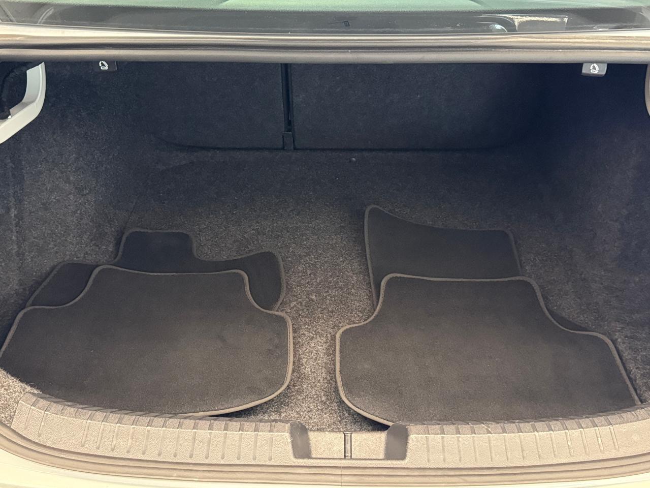 2023 Volkswagen Jetta Trendline+ONE OWNER+CLEAN CARFAX Photo25