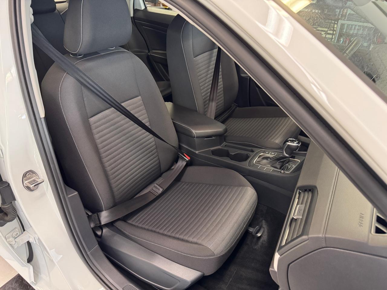 2023 Volkswagen Jetta Trendline+ONE OWNER+CLEAN CARFAX Photo22