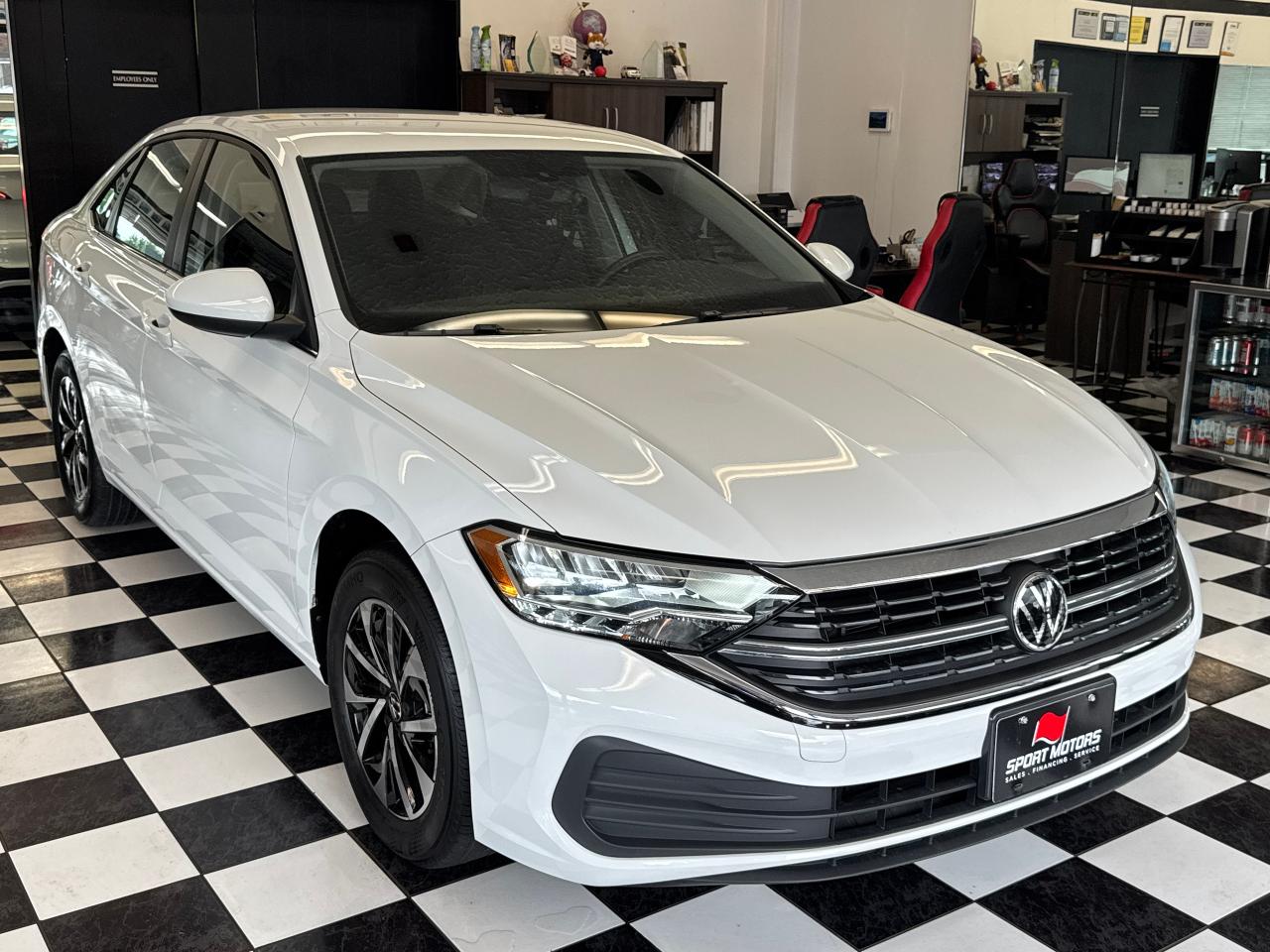 2023 Volkswagen Jetta Trendline+ONE OWNER+CLEAN CARFAX Photo7