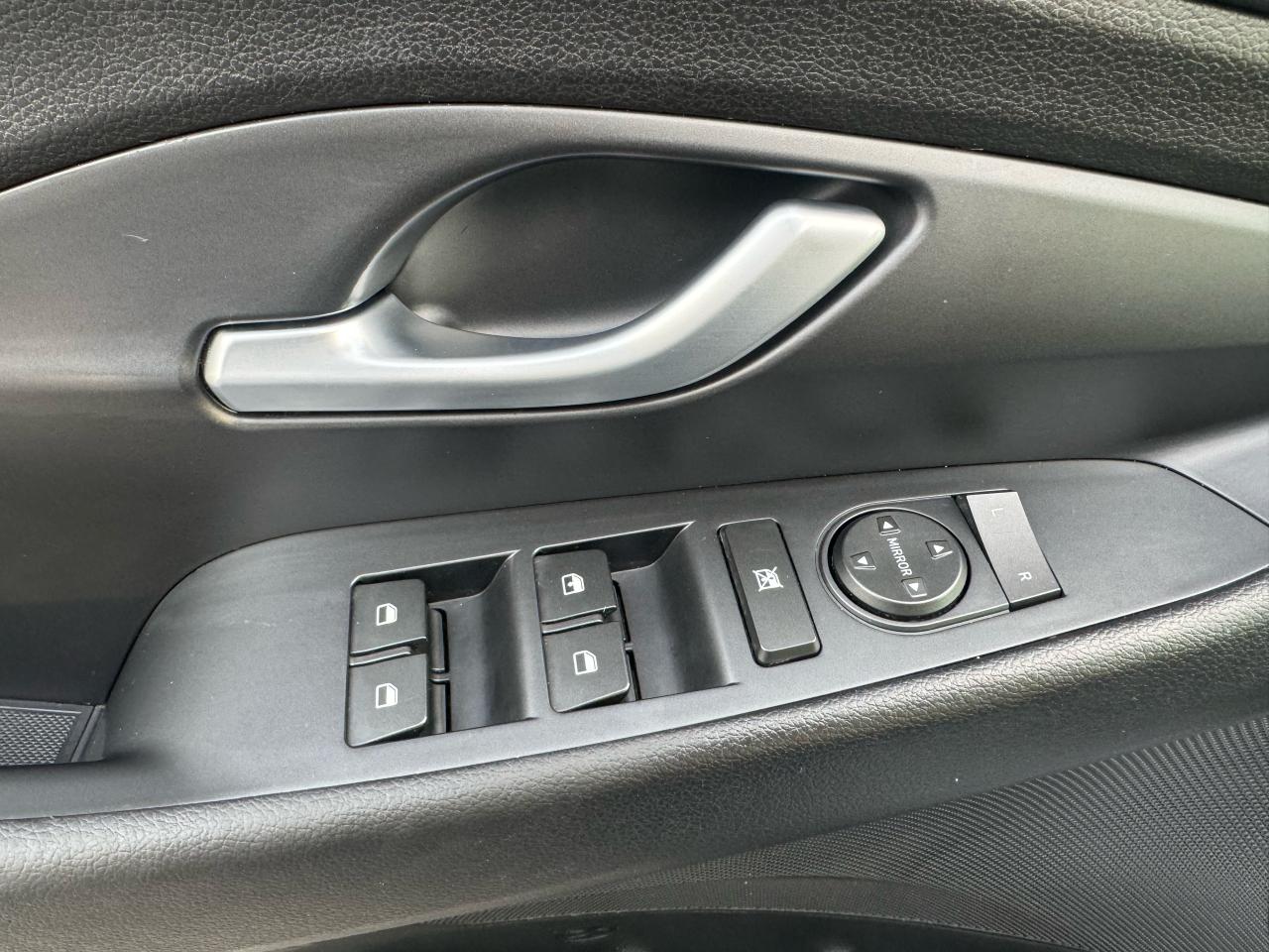 2018 Hyundai Elantra GT GT - Photo #16
