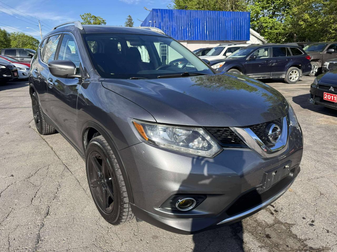 Used 2016 Nissan Rogue SV for sale in Cobourg, ON