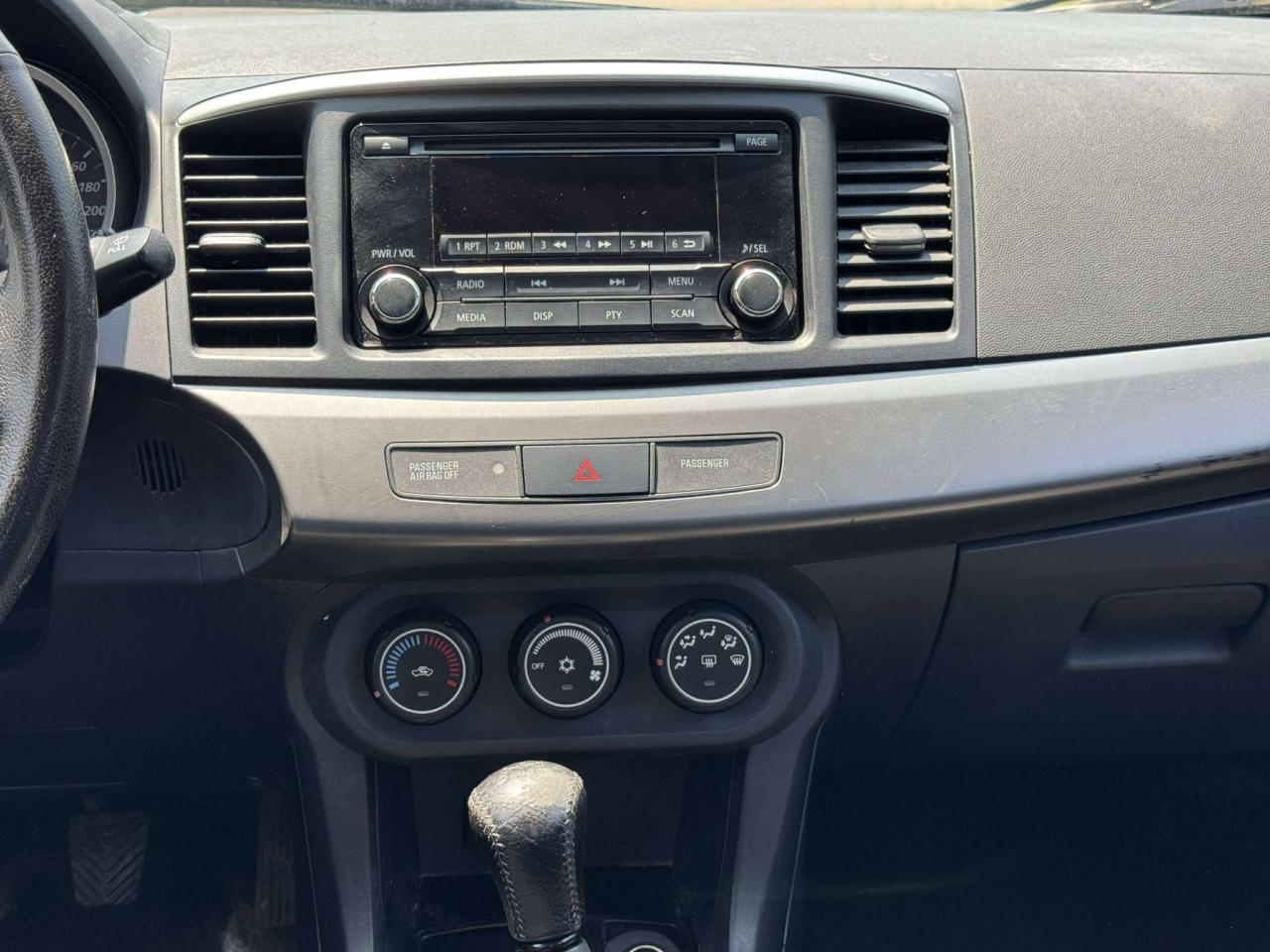 2015 Mitsubishi Lancer SE - Photo #15