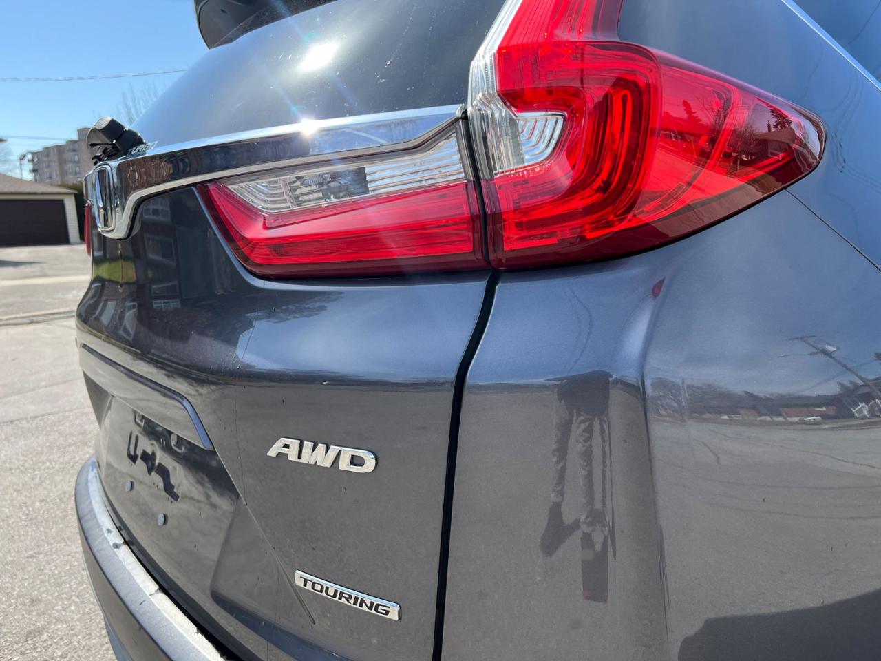 2017 Honda CR-V Touring AWD - Photo #9