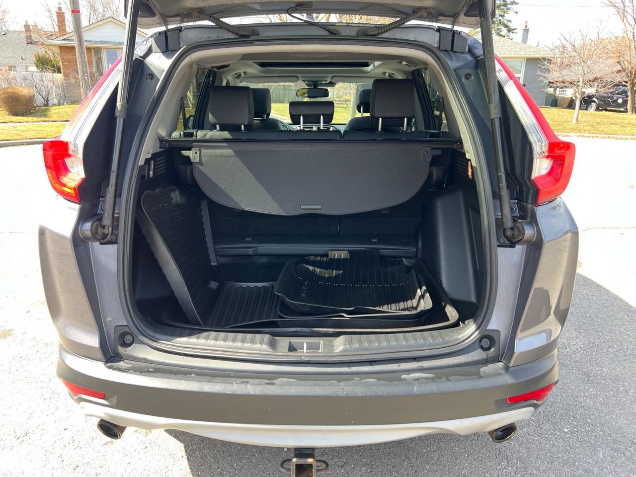 2017 Honda CR-V Touring AWD - Photo #12