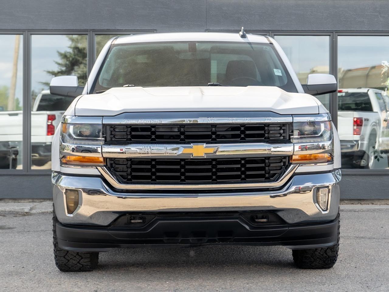 2016 Chevrolet Silverado 1500 LT Photo2