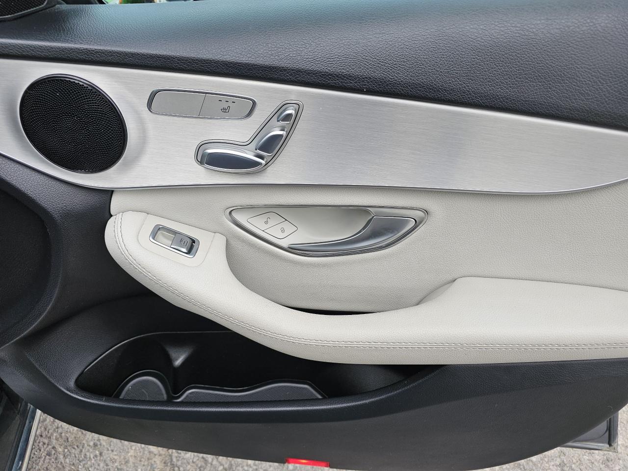 2017 Mercedes-Benz C-Class C 300 4-MATIC /NAVI/PANORAMIC/BACKUP CAMERA/ 142KM - Photo #18