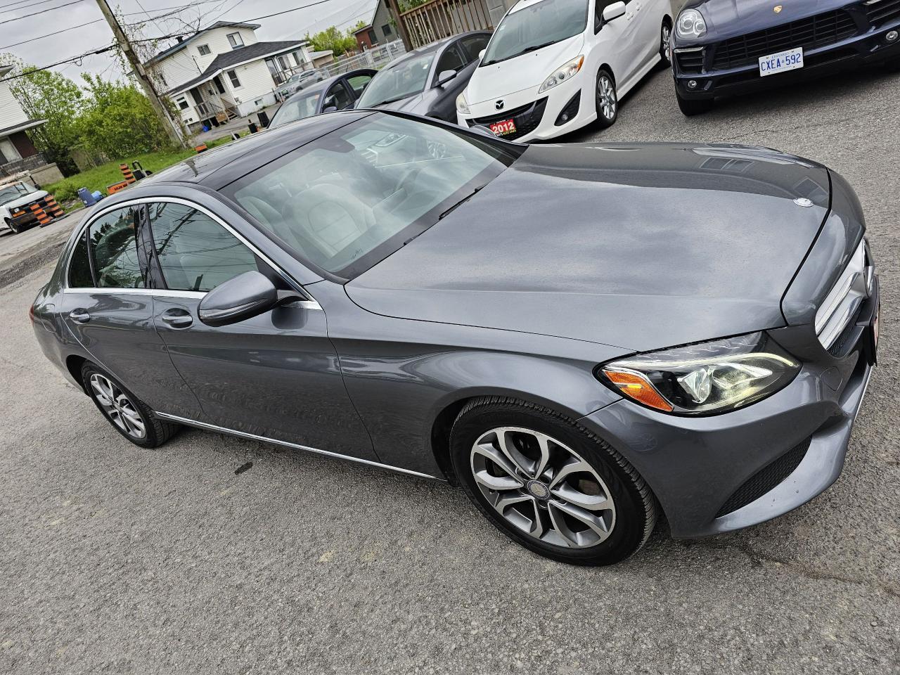 2017 Mercedes-Benz C-Class C 300 4-MATIC /NAVI/PANORAMIC/BACKUP CAMERA/ 142KM - Photo #3