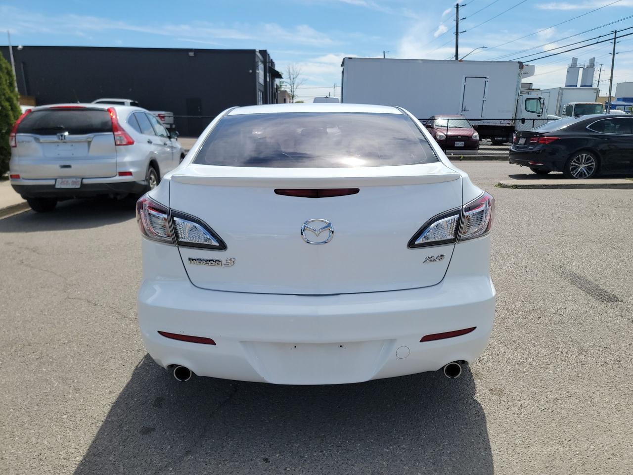2012 Mazda MAZDA3 GT | LOW KMS | LIKE NEW - Photo #5