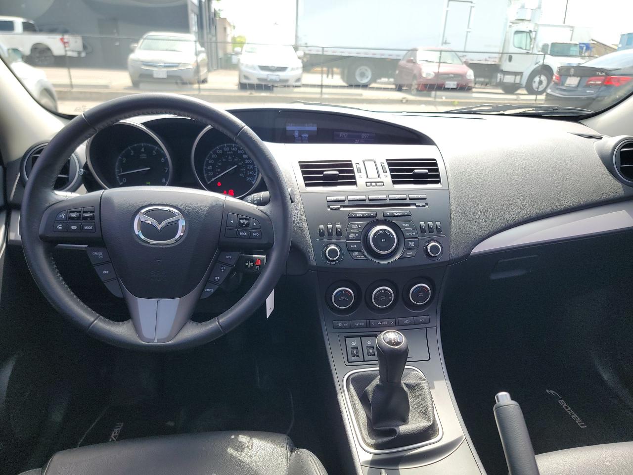 2012 Mazda MAZDA3 GT | LOW KMS | LIKE NEW - Photo #15