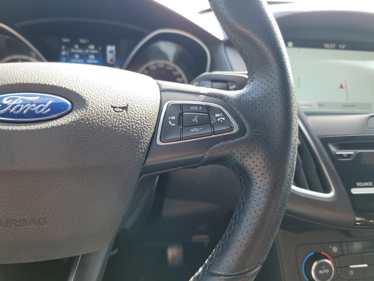 2016 Ford Focus ST | LOW KMS | LOADED - Photo #22