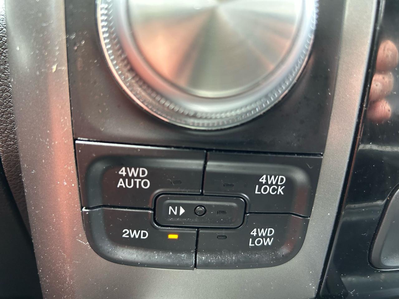 2016 RAM 1500 SPORT - Photo #5