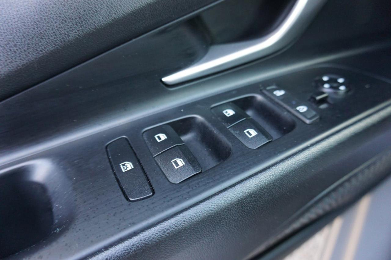 2022 Hyundai Elantra ESSENTIAL CERTIFIED *FREE ACCIDENT*HYUNDAI MAINTAIN* NAV CAMERA BLUETOOTH HEATED SEATS CRUISE ALLOYS - Photo #25