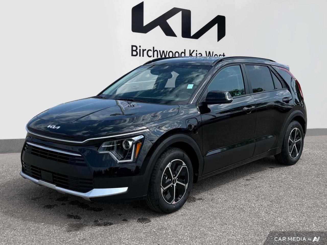 New 2025 Kia NIRO PLUG-IN Hybrid EX Heated Steering Wheel | Navigation | Kia Connect for sale in Winnipeg, MB