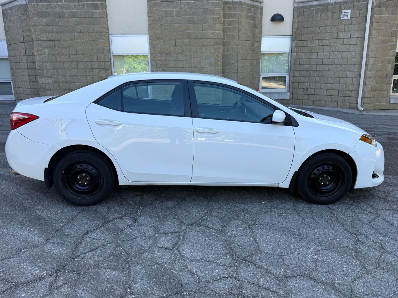 2017 Toyota Corolla 4DR SDN MAN CE - Photo #4