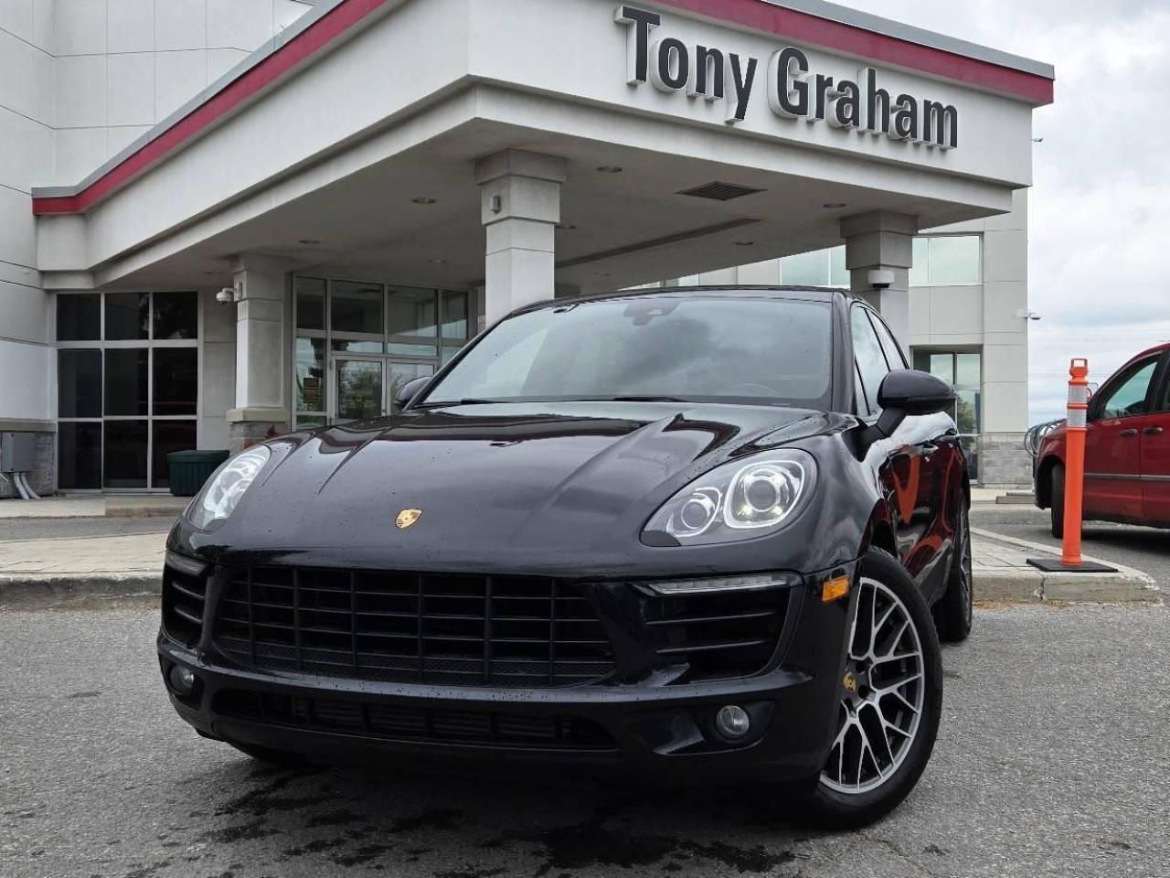 Used 2018 Porsche Macan  for sale in Ottawa, ON