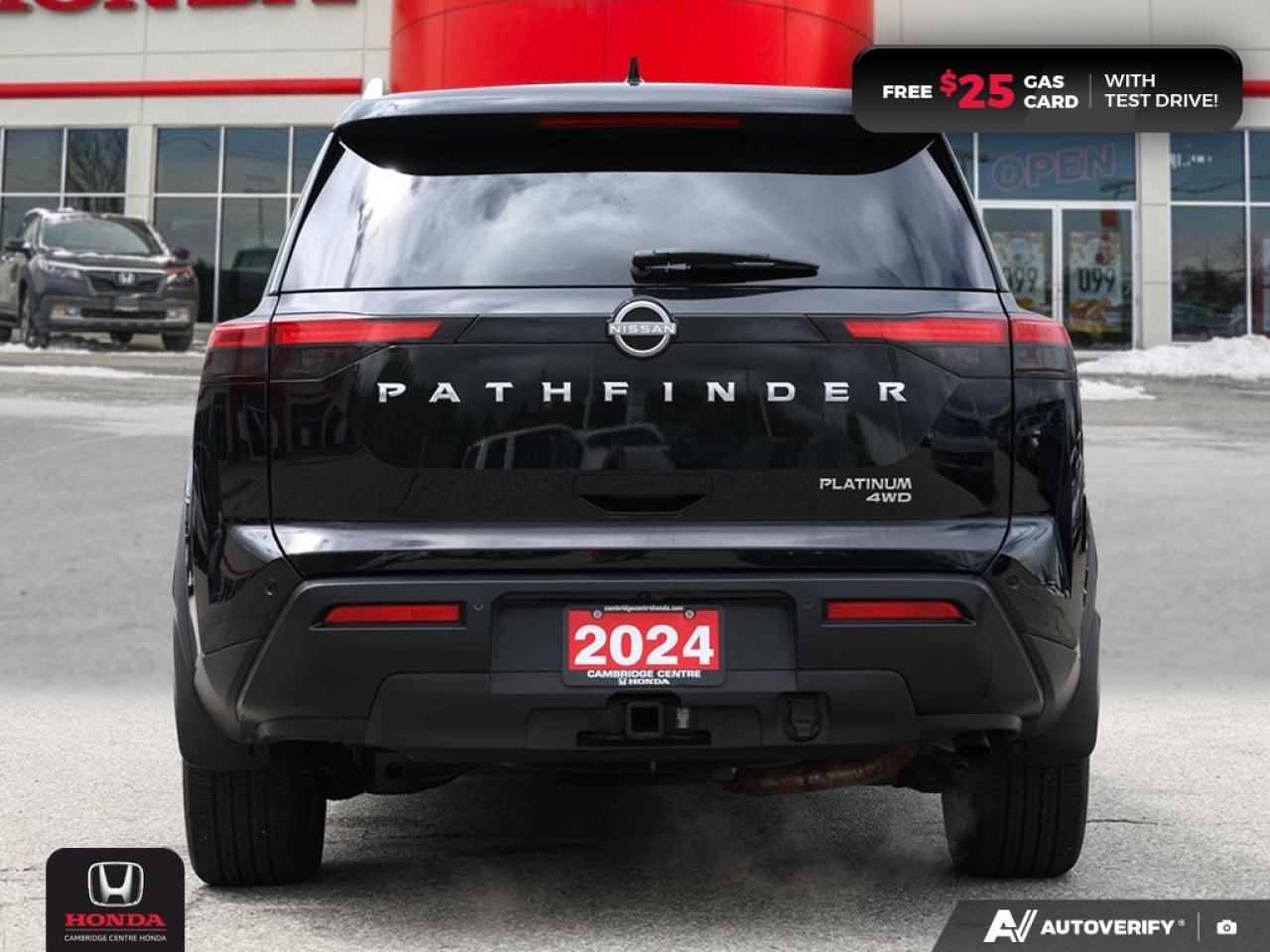 2024 Nissan Pathfinder Platinum Photo4