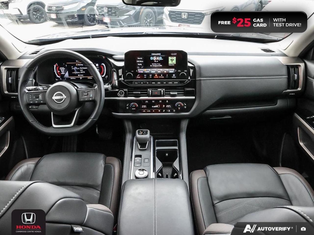 2024 Nissan Pathfinder Platinum Photo