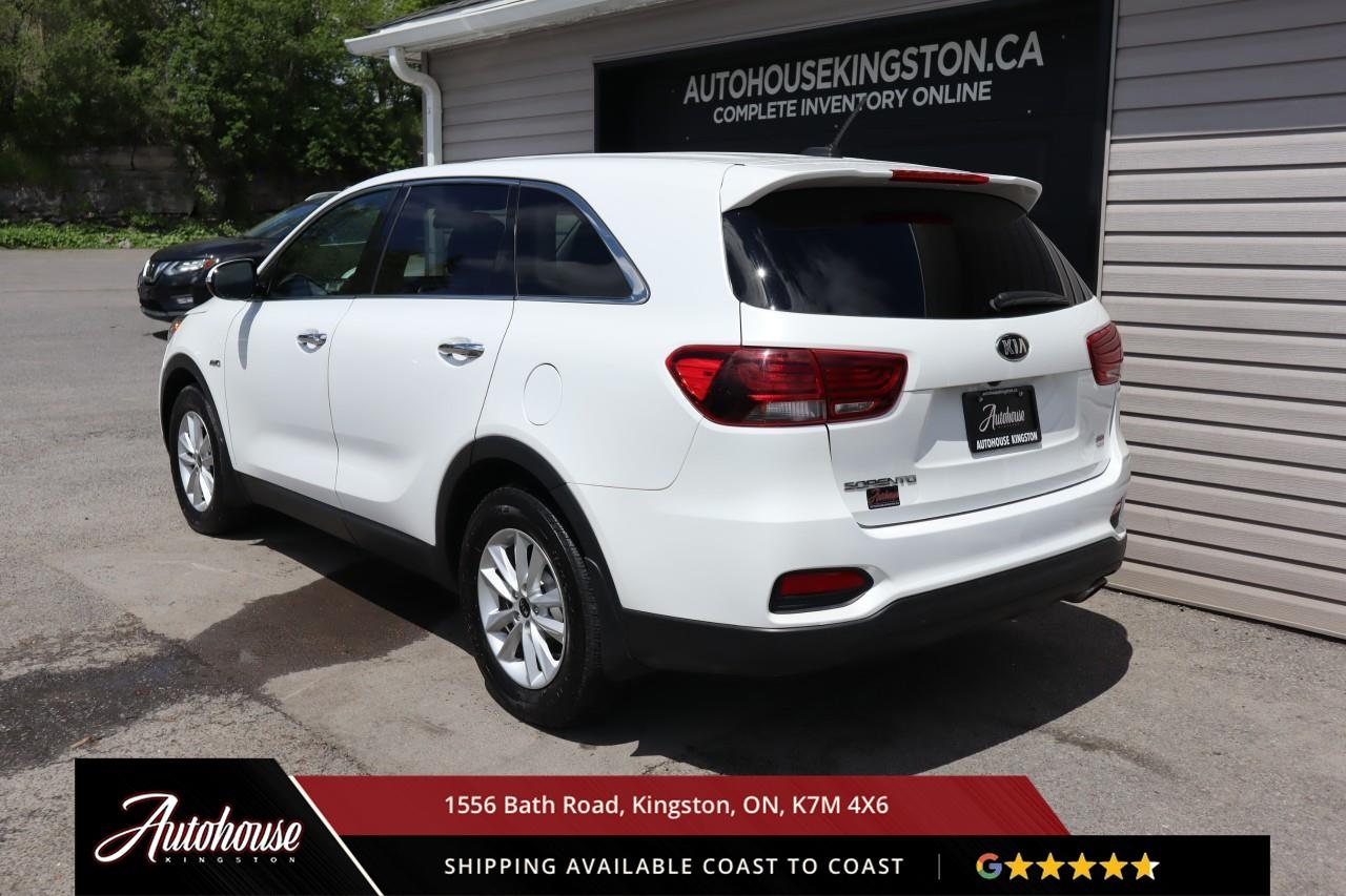 2020 Kia Sorento 2.4L LX ALL WHEEL DRIVE - APPLE CARPLAY / ANDROID AUTO Photo