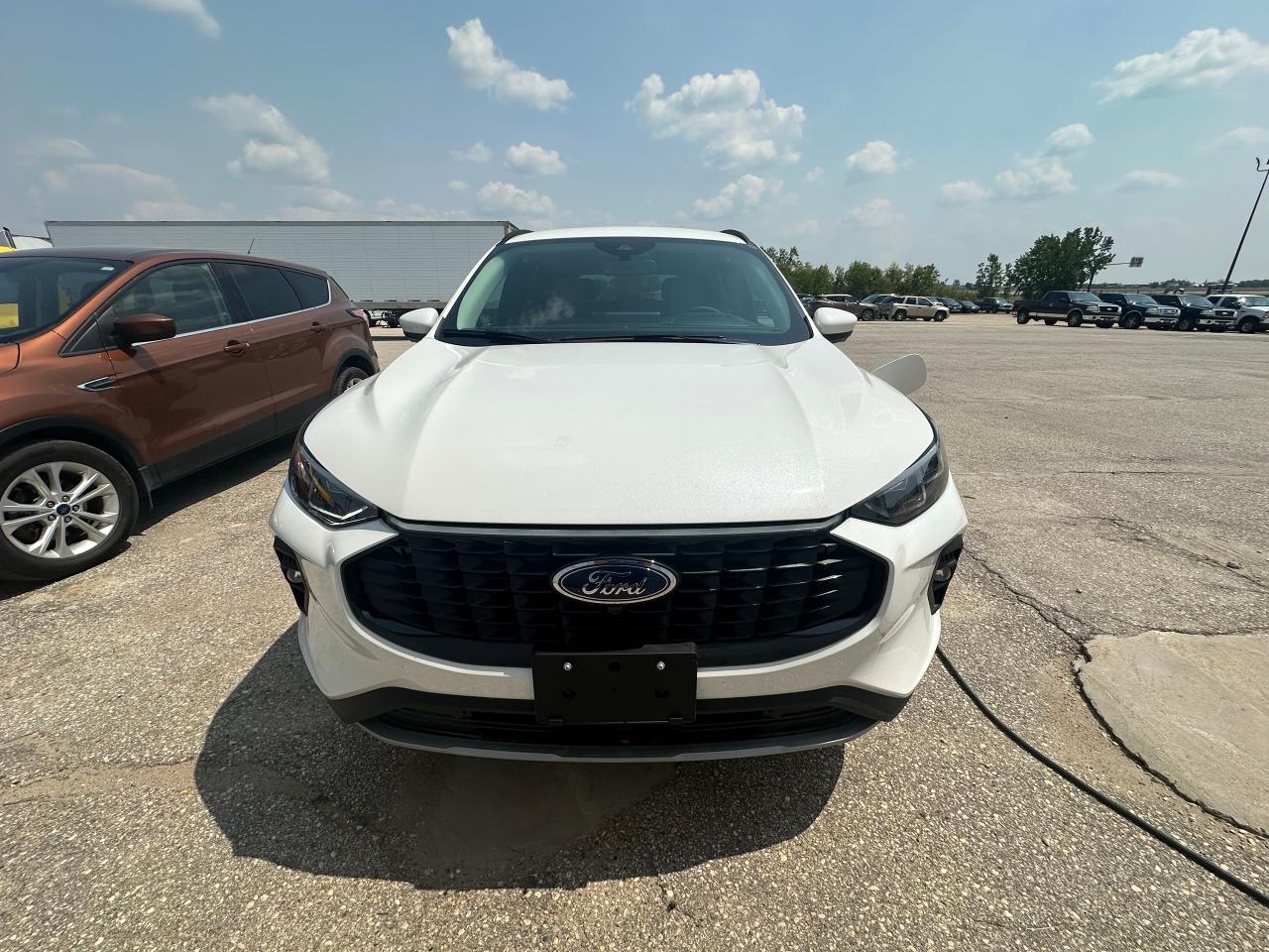 2025 Ford Escape PHEV FWD 700A Photo