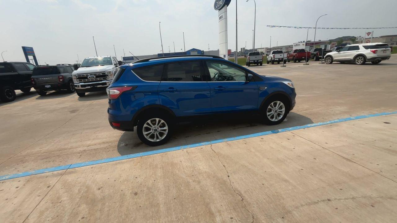 2017 Ford Escape SE 4WD 4DR Photo5