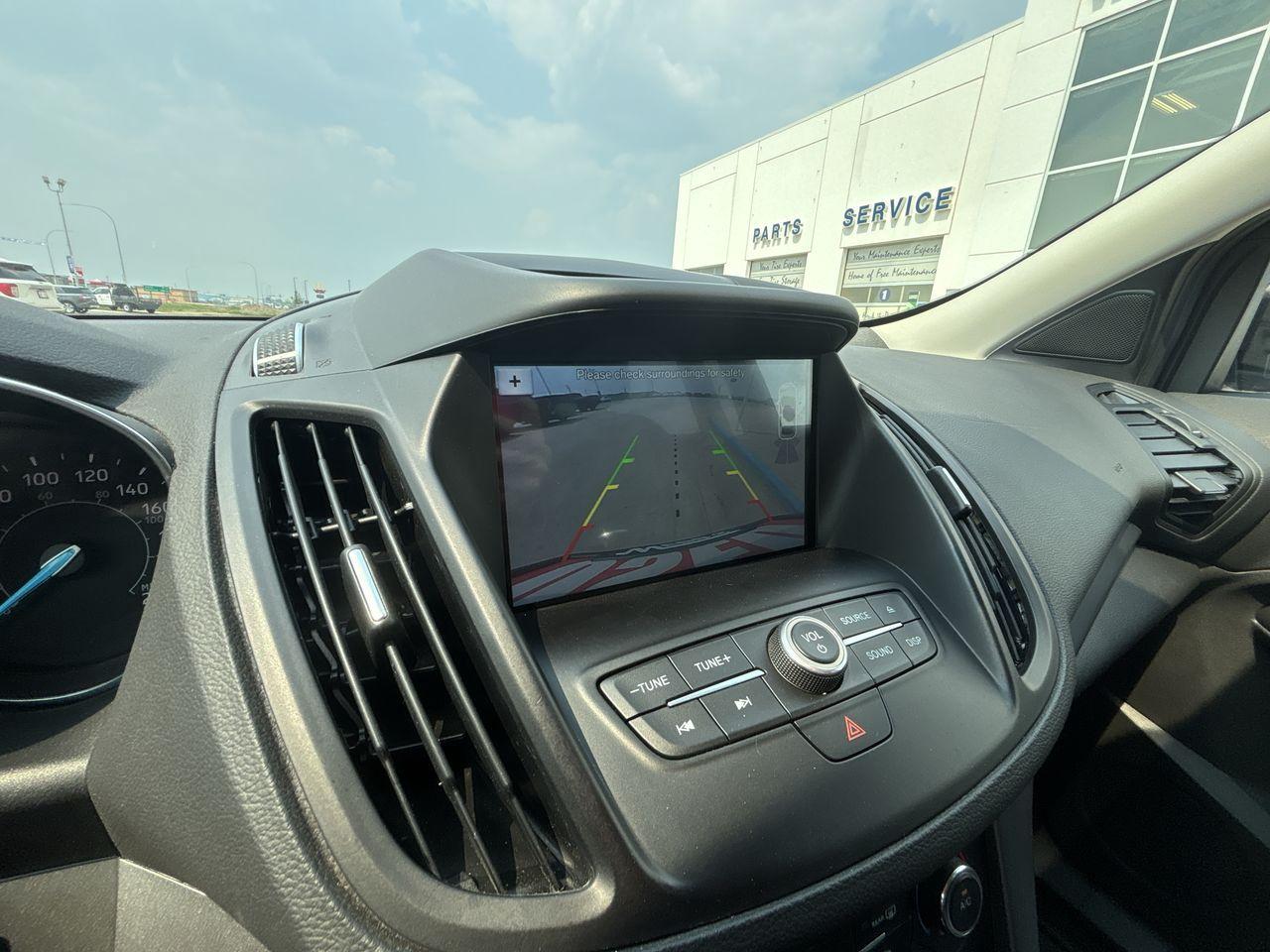 2017 Ford Escape SE 4WD 4DR Photo5