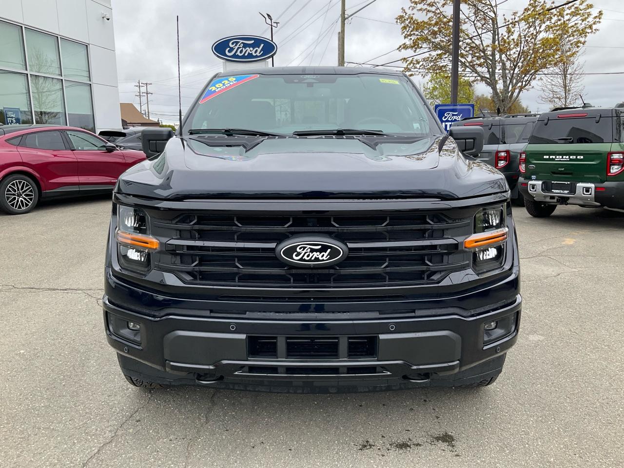 2025 Ford F-150 XLT Photo1