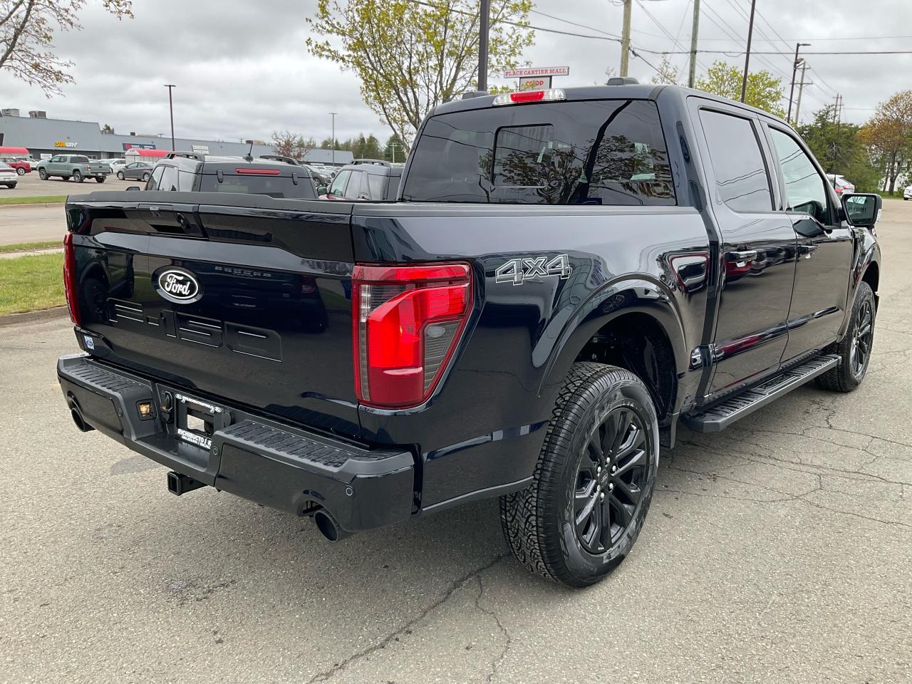 2025 Ford F-150 XLT Photo5