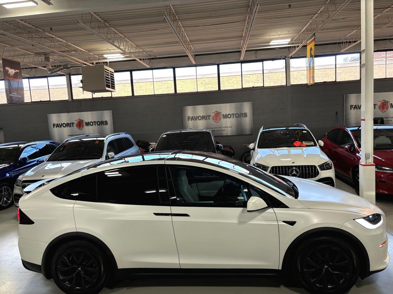 2022 Tesla Model X Plaid AWD|1020HP|6PASS|WHITEONWHITE|FSD|FULLPPF|++ - Photo #3