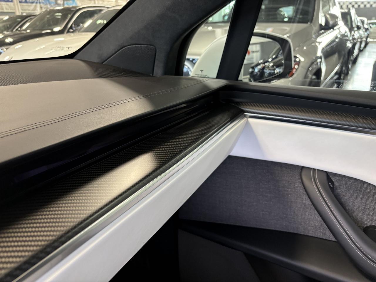 2022 Tesla Model X Plaid AWD|1020HP|6PASS|WHITEONWHITE|FSD|FULLPPF|++ - Photo #22