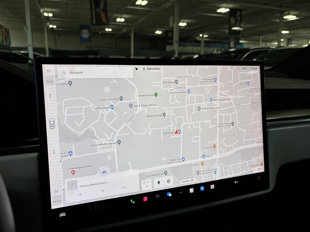 2022 Tesla Model X Plaid AWD|1020HP|6PASS|WHITEONWHITE|FSD|FULLPPF|++ - Photo #24