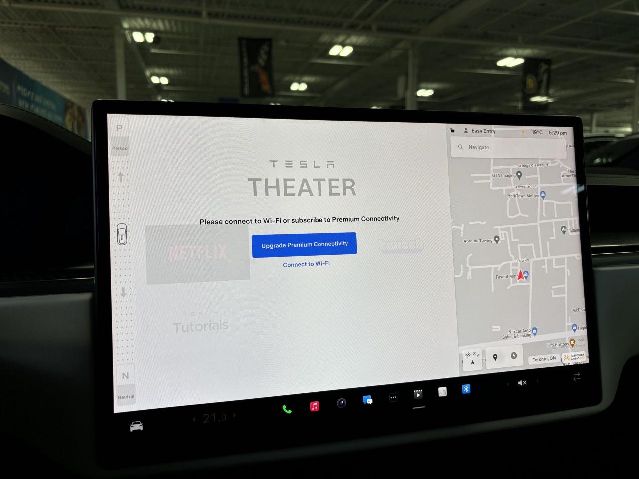 2022 Tesla Model X Plaid AWD|1020HP|6PASS|WHITEONWHITE|FSD|FULLPPF|++ - Photo #37